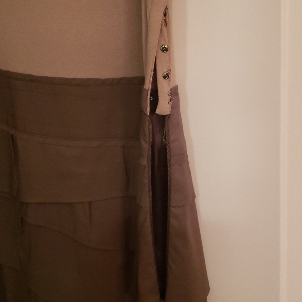 Dress - Picture 4 of 6